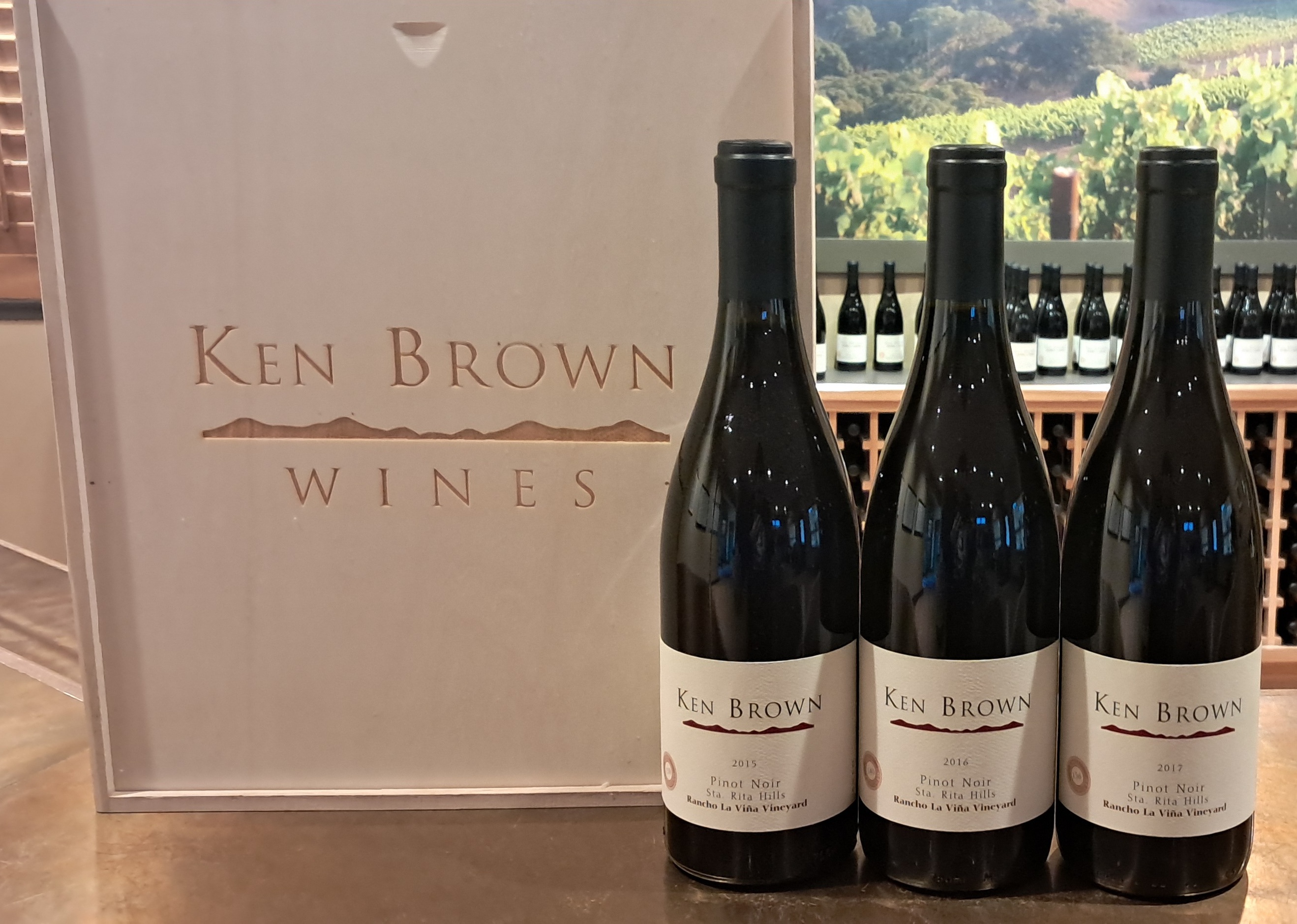 Product Image for Rancho la Viña Pinot Vertical Gift Pack